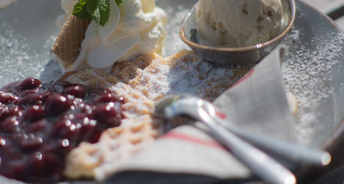 Waffelspezialitäten bei Mowwe