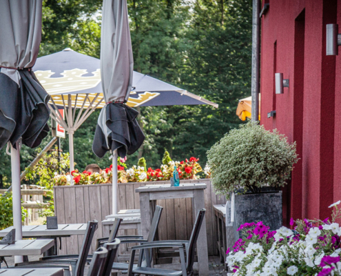Biergarten und Terrasse bei Mowwe